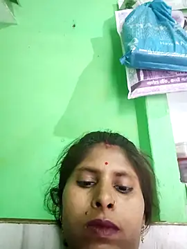Snapshot of Maya_mohni chatting on 04-26-26, 01:47 Maya mohni online show from 04-26-26, 01:47