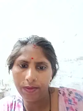 Snapshot of Maya_mohni chatting on 05-29-26, 06:22 Maya mohni online show from 05-29-26, 06:22