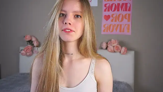 TiffinyMergist online show from 11-26-25, 07:37