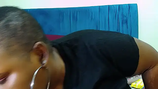 BMWWWXXX online show from 04-18-26, 08:18