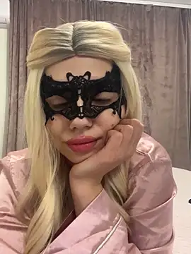 Snapshot of LilxSar chatting on 11-28-25, 05:59 LilxSar online show from 11-28-25, 05:59