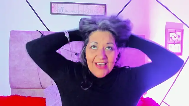 Victoriaa Anderson online show from 02-21-26, 01:45