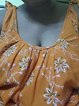 Snapshot of hotjuhi8 chatting on 11-13-25, 06:29 hotjuhi8 online show from 11-13-25, 06:29