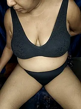 Snapshot of hotjuhi8 chatting on 11-16-25, 07:19 hotjuhi8 online show from 11-16-25, 07:19