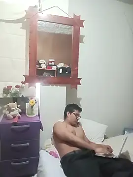 Zack1225 online show from 12-20-25, 05:31