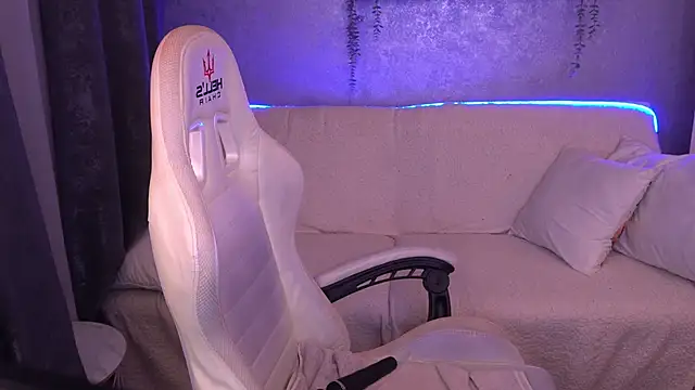 CarolinaaFoxyyy online show from 11-13-25, 03:55