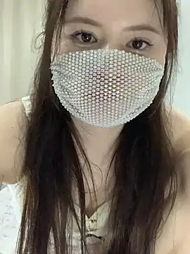 hoho-is online show from 04-14-26, 02:34