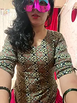 Snapshot of Red_Queen_11 chatting on 11-26-25, 08:59 Red Queen 11 online show from 11-26-25, 08:59