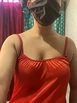 Snapshot of Red_Queen_11 chatting on 01-14-26, 06:46 Red Queen 11 online show from 01-14-26, 06:46