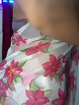 Snapshot of Red_Queen_11 chatting on 02-07-26, 07:17 Red Queen 11 online show from 02-07-26, 07:17