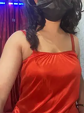 Snapshot of Red_Queen_11 chatting on 03-02-26, 06:48 Red Queen 11 online show from 03-02-26, 06:48