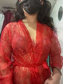 Snapshot of Red_Queen_11 chatting on 03-04-26, 06:47 Red Queen 11 online show from 03-04-26, 06:47