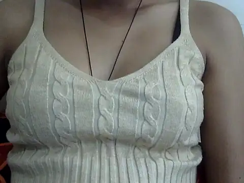 SEXY PRIYA83 online show from 02-18-26, 05:03