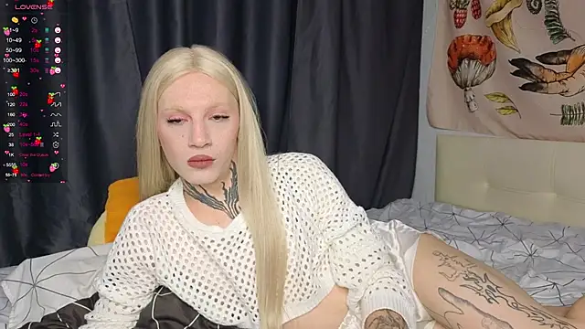 1lola4ka online show from 11-17-25, 04:35