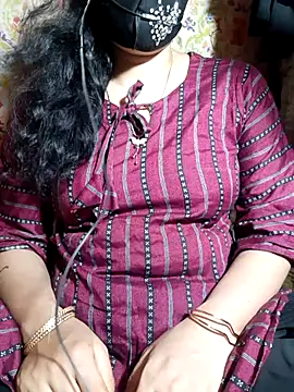 HotGirl23231 online show from 04-23-26, 05:37