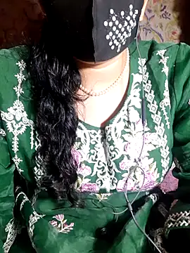 HotGirl23231 online show from 05-06-26, 06:13