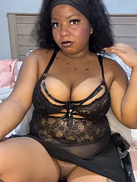 Snapshot of Exxoticaa chatting on 11-22-25, 08:52 Exxoticaa online show from 11-22-25, 08:52