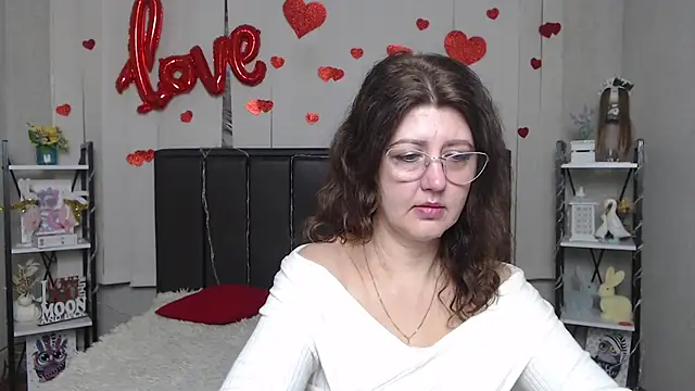 RoseHille online show from 03-22-26, 06:17