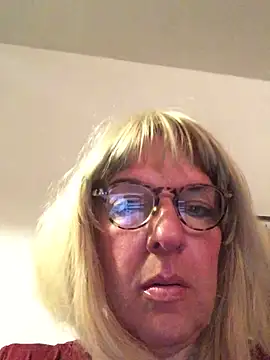 simone xdressing online show from 05-14-26, 12:06
