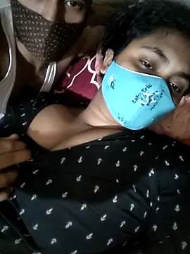 Snapshot of desiXcouple97 chatting on 12-16-25, 05:40 desiXcouple97 online show from 12-16-25, 05:40