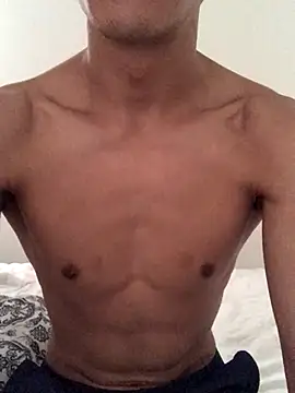 Snapshot of kimbrad chatting on 11-10-25, 04:11 kimbrad online show from 11-10-25, 04:11