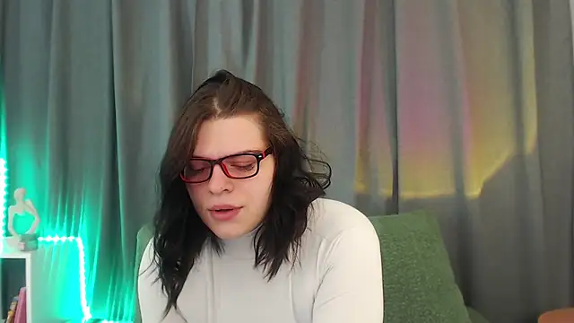 Dona Mafia online show from 11-24-25, 12:32