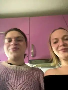 Dona Mafia online show from 12-21-25, 07:04