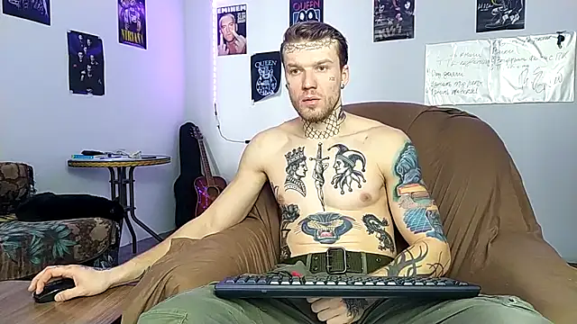 Huntall77 online show from 02-09-26, 06:39