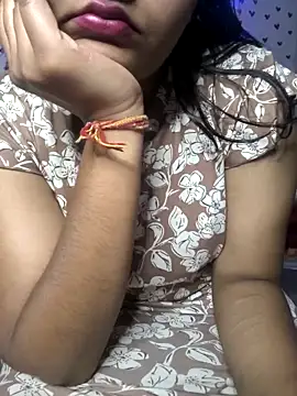 Snapshot of drakezone chatting on 11-11-25, 09:20 drakezone online show from 11-11-25, 09:20