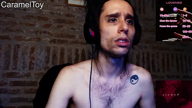 CaramelToy online show from 02-12-26, 08:37