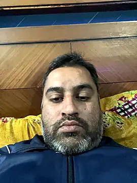 Snapshot of arjunforyou4 chatting on 11-10-25, 10:25 arjunforyou4 online show from 11-10-25, 10:25