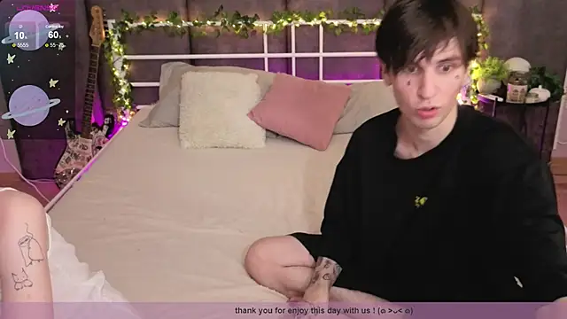 Danny loves Mary online show from 07-22-26, 04:59