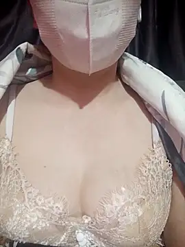 Snapshot of MiHeni chatting on 02-11-26, 02:55 MiHeni online show from 02-11-26, 02:55