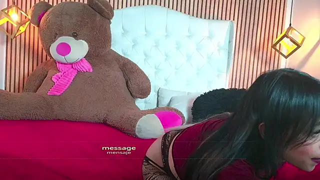 Snapshot of _sophiaph chatting on 11-10-25, 04:28 sophiaph online show from 11-10-25, 04:28