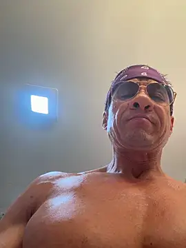 WildFocus online show from 04-27-26, 01:53