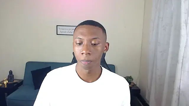 Snapshot of Miilo18 chatting on 12-04-25, 08:50 Miilo18 online show from 12-04-25, 08:50