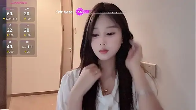 Snapshot of Fairy-CC chatting on 11-17-25, 01:44 Fairy-CC online show from 11-17-25, 01:44