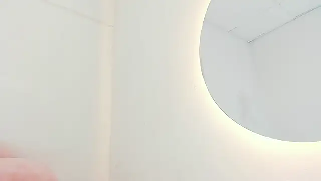 Snapshot of alice_blakers chatting on 11-12-25, 08:08 alice blakers online show from 11-12-25, 08:08