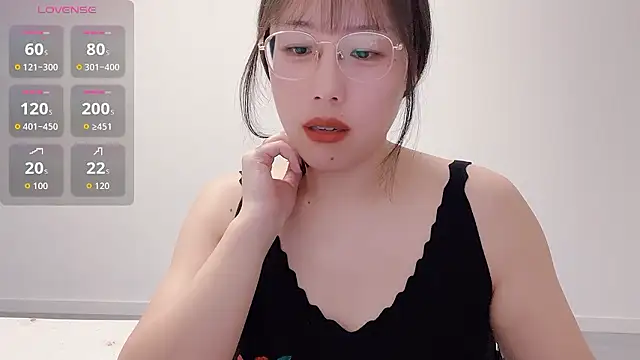 suisui322 online show from 01-10-26, 02:08