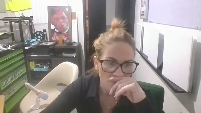 jayteelive online show from 05-25-26, 06:30
