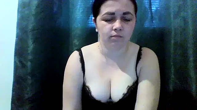 Vitalina282128 online show from 04-25-26, 01:41