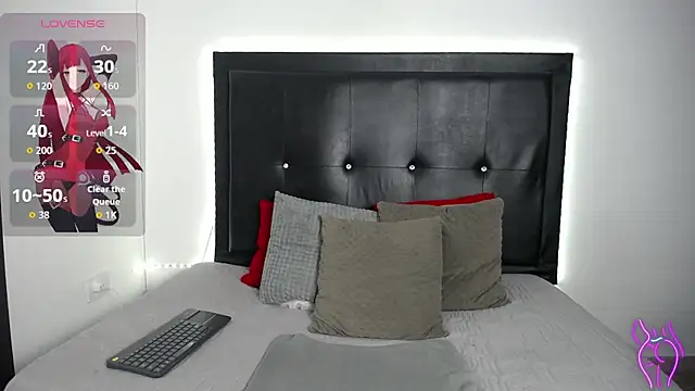 perla stone 20 online show from 11-27-25, 04:42