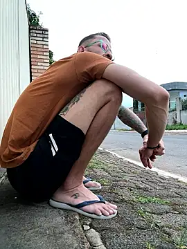 Snapshot of Lucasjandre chatting on 01-12-26, 09:53 Lucasjandre online show from 01-12-26, 09:53