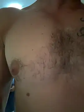 Snapshot of Lucasjandre chatting on 02-02-26, 10:41 Lucasjandre online show from 02-02-26, 10:41