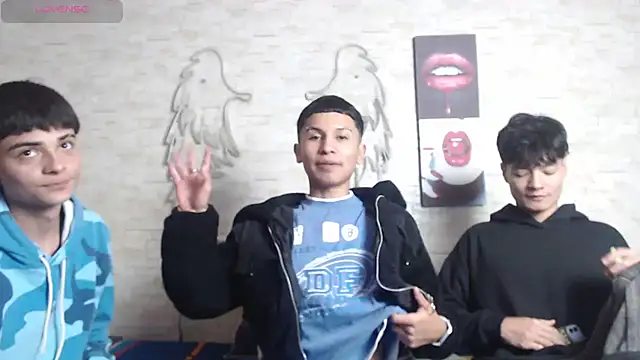 axel milo kairo and noa online show from 12-01-25, 08:36