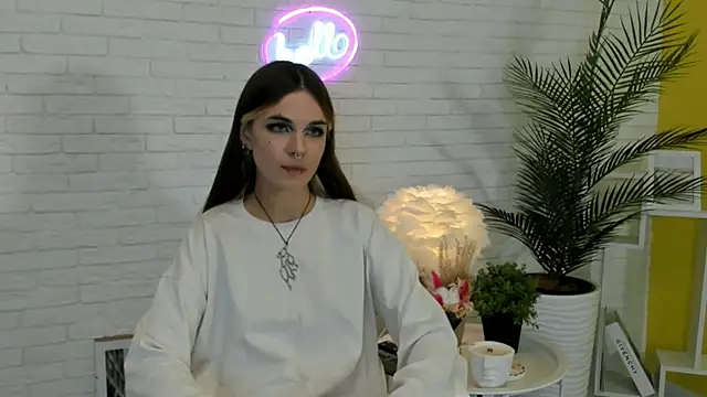 Snapshot of ChinaMenter chatting on 11-11-25, 01:33 ChinaMenter online show from 11-11-25, 01:33