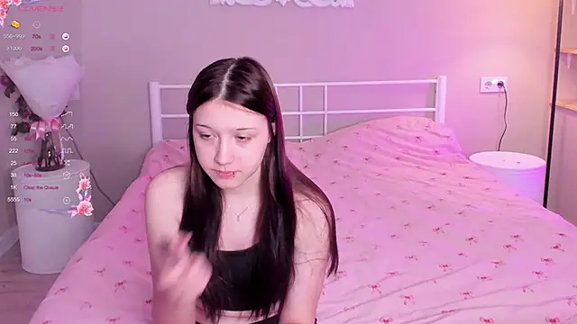 luxmeltmoon online show from 12-19-25, 03:57