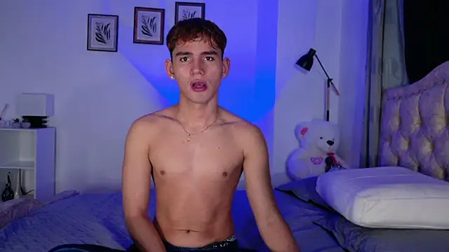 estebanperez 26 online show from 03-31-26, 10:48