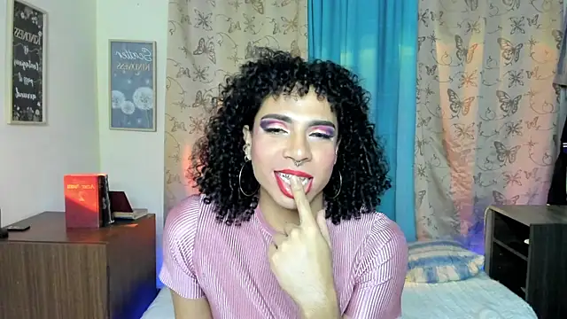 Angel White25 online show from 12-14-25, 07:36