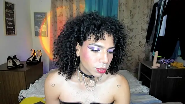 Angel White25 online show from 04-26-26, 02:31